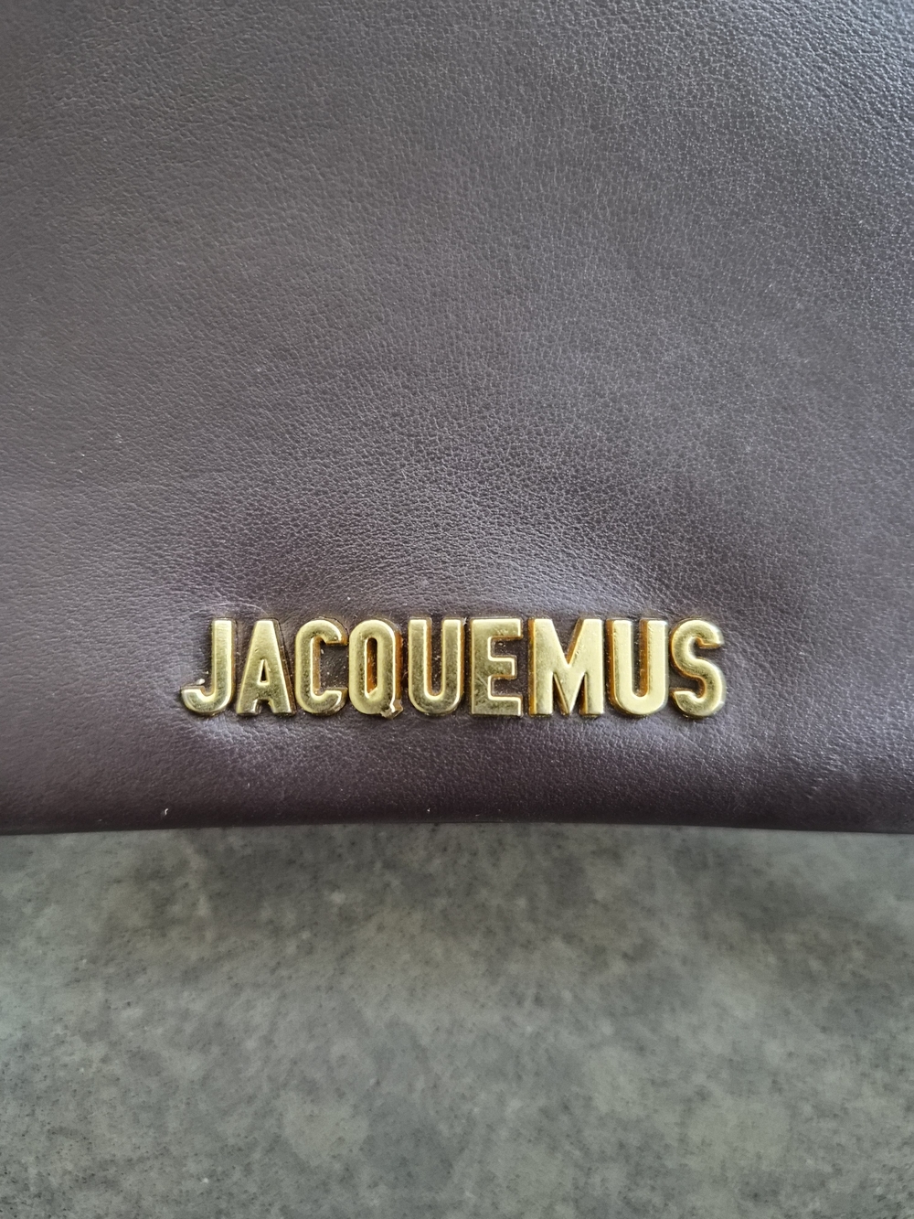 Jacquemus Purple Leathers Shoulder Bag with Gold Handle - Picture 2 of 8